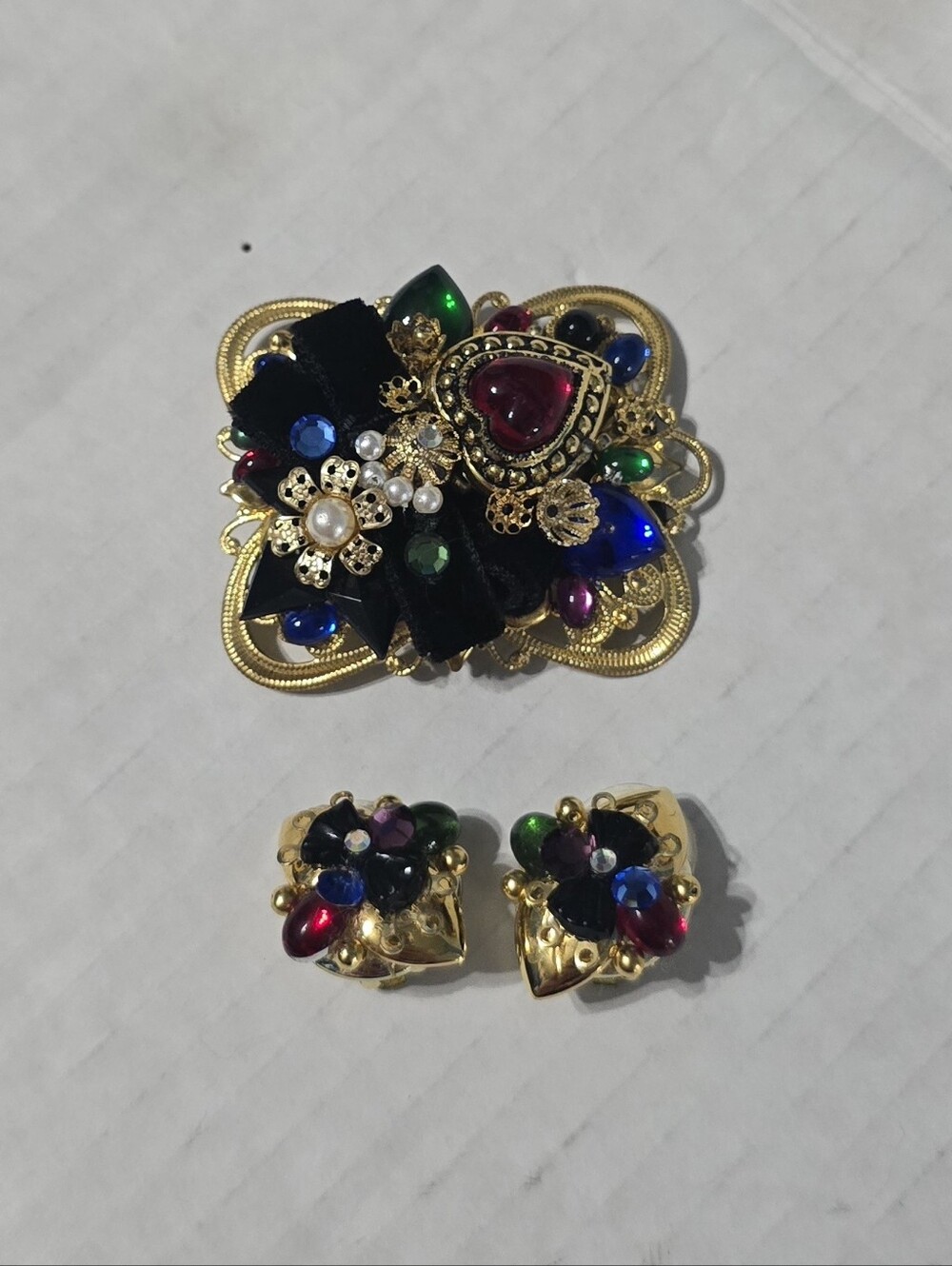 Lot Of 3 Brooch Pin Clip On Earrings Linda Modell Handarbeit München Set Gems
